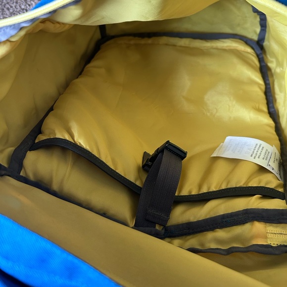 Patagonia Toromino 22L Day Pack - Picture 5 of 6